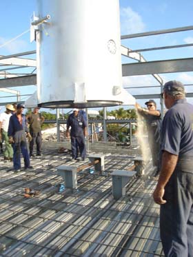 Emplazan planta el&eacute;ctrica multinacional en Cayo Largo.